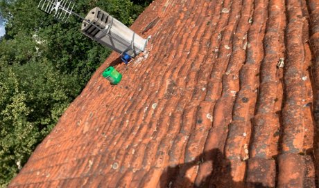 Entretien et nettoyage de toiture en tuiles à Bordeaux